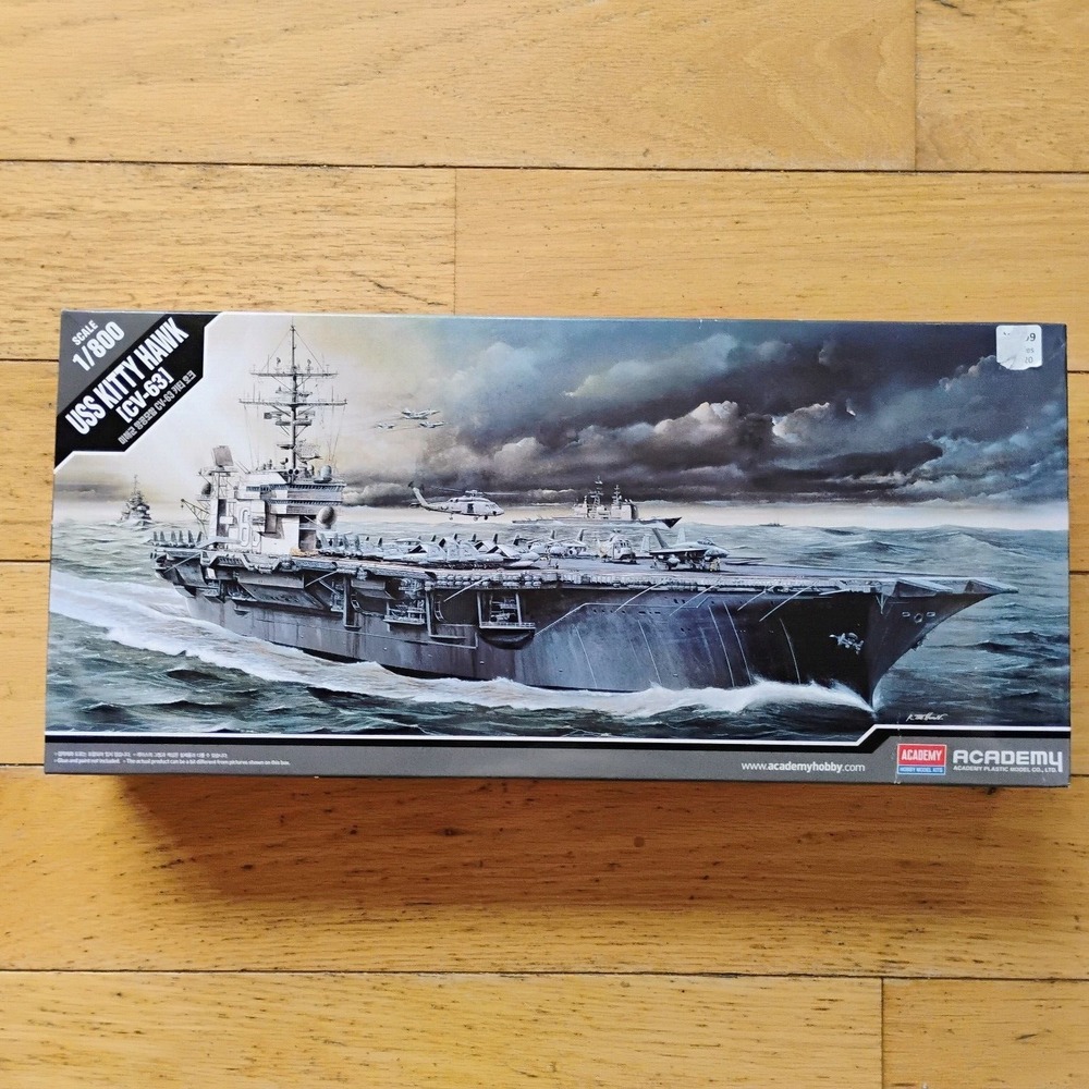Academy CV-63 USS Kitty Hawk Aircraft Carrier 1/800 Scale Hobby Model‎ NEW